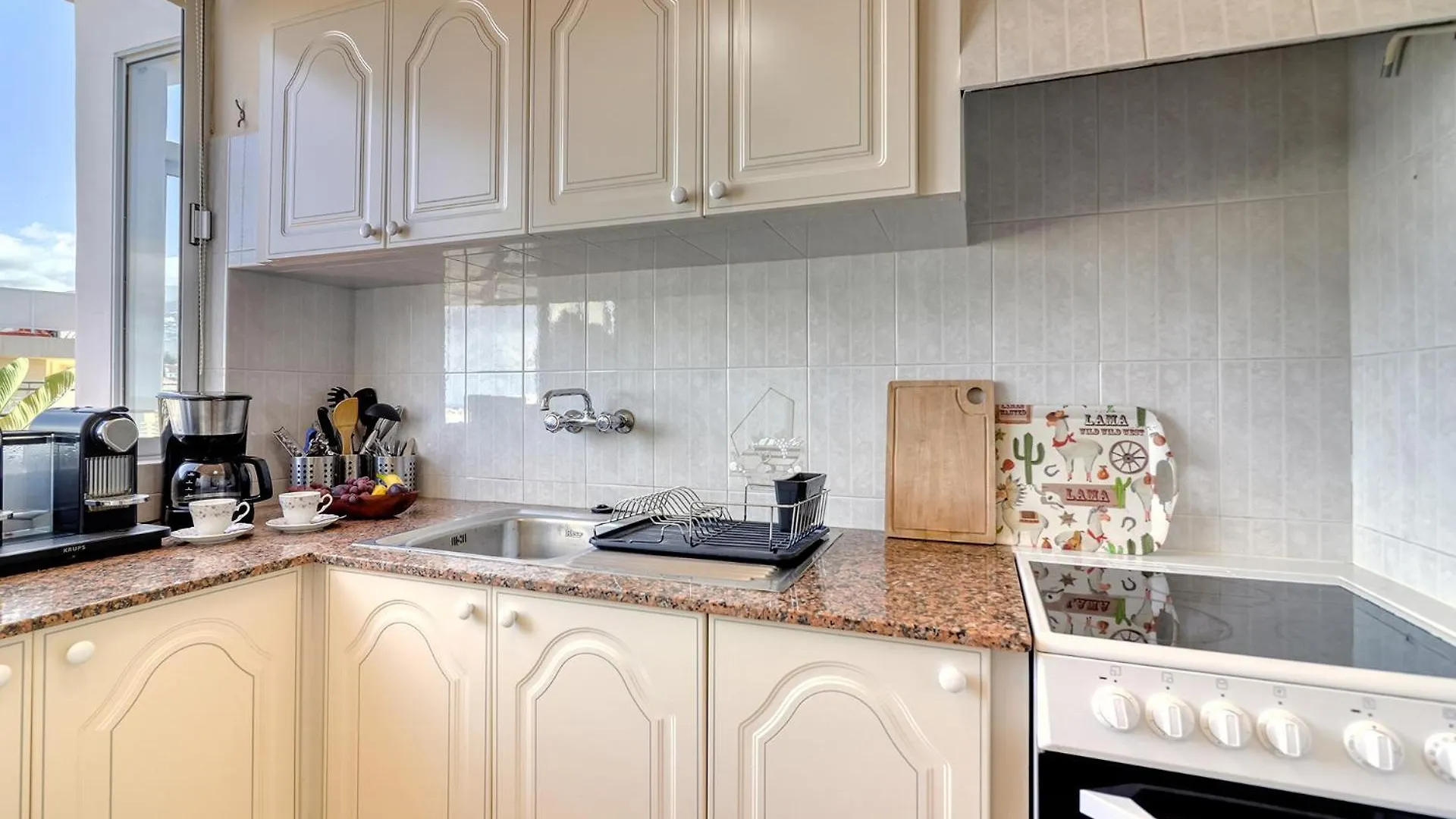 Apartment Spacious Penthouse With King-Size Bed, Huge Terrace, Ocean & Teide View Puerto de la Cruz  Spain